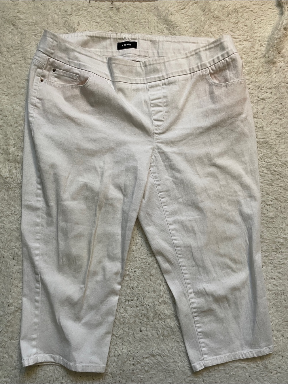 Reitmans r jeans white pull on capris 16